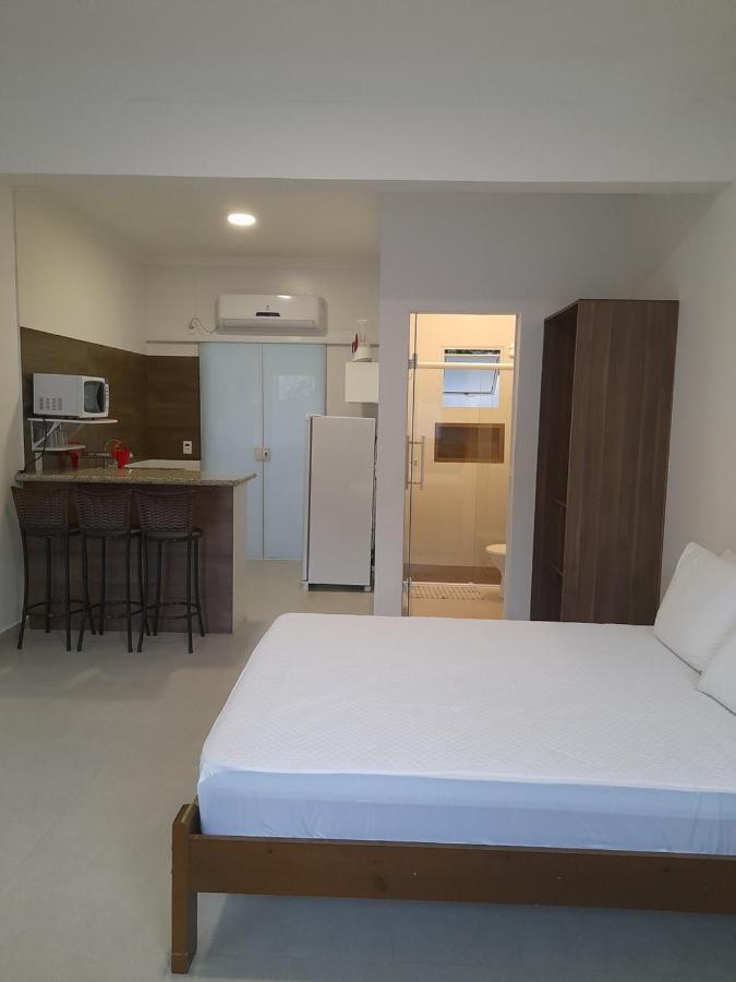 Moria Flats 4*